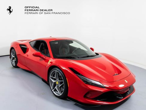 Certified 2020 Ferrari F8 Tributo image 1