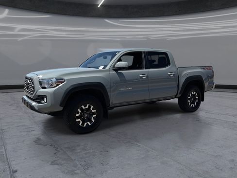 Used 2022 Toyota Tacoma TRD Off-Road AWD/4WD image 1