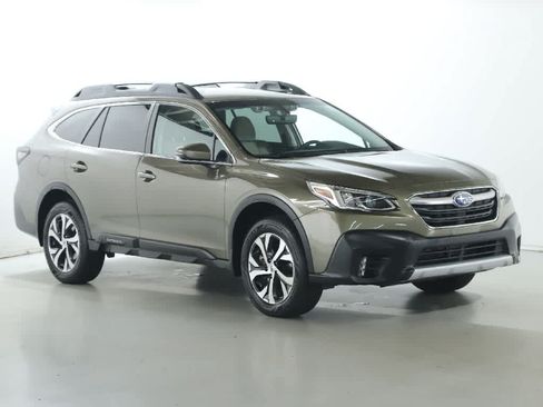 Used 2022 Subaru Outback Limited w/ Popular Package #2 AWD/4WD image 9