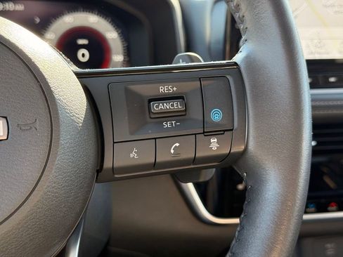 Certified 2023 Nissan Rogue Platinum w/ Platinum Premium Package AWD/4WD image 17