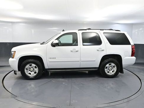 Used 2011 Chevrolet Tahoe LT w/ Luxury Package image 9
