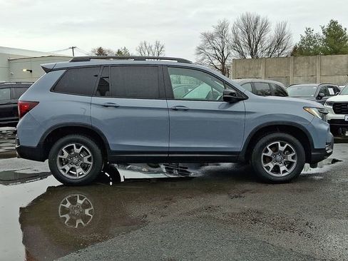 Used 2023 Honda Passport TrailSport image 7
