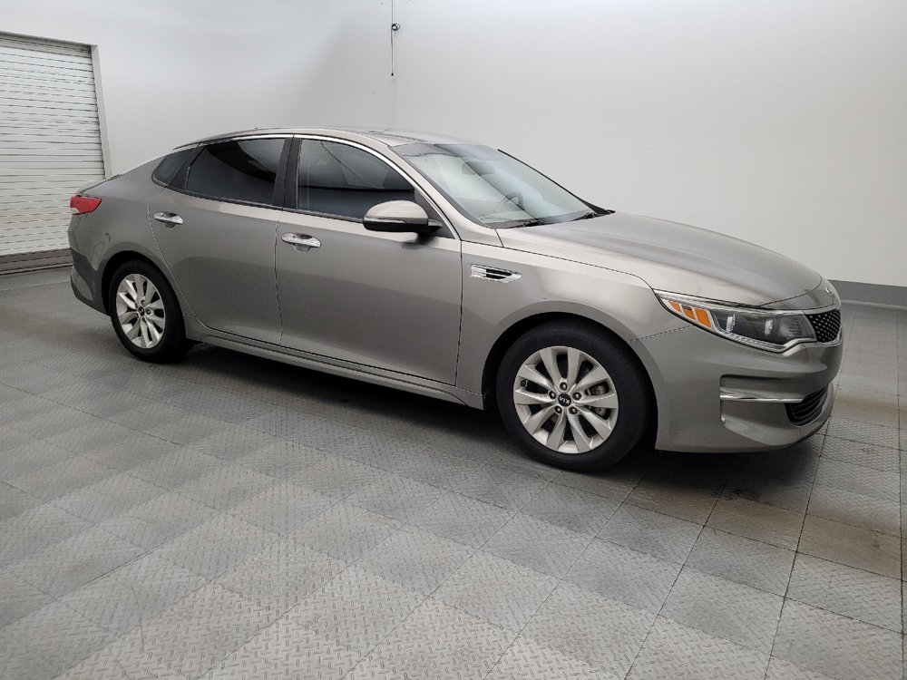 Used 2016 Kia Optima EX FWD image 11