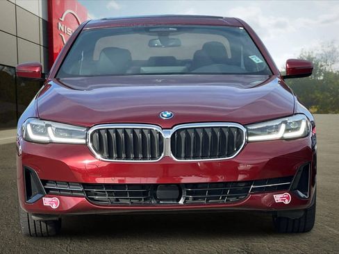 Used 2023 BMW 530e image 11