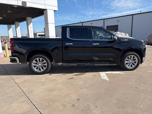 Used 2020 Chevrolet Silverado 1500 LTZ w/ LTZ Premium Package image 6