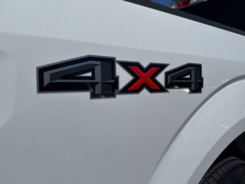 Used 2017 Ford F150 XLT w/ Equipment Group 301A Mid AWD/4WD image 10