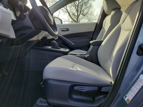 New 2026 Toyota Corolla Cross L image 16