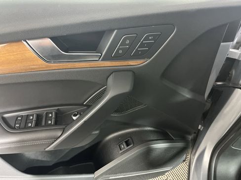 Used 2023 Audi Q5 2.0T Premium Plus image 13