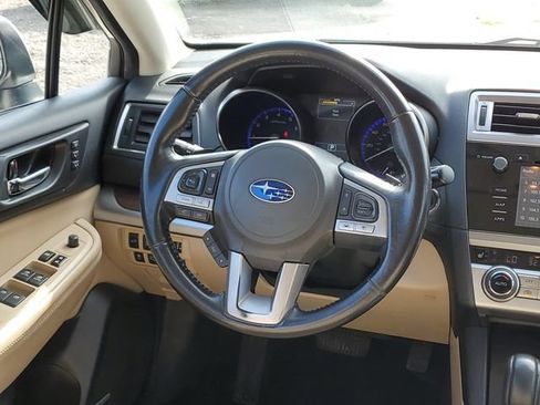 Used 2016 Subaru Outback 2.5i Limited AWD/4WD image 13