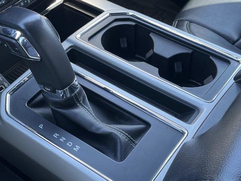 Used 2019 Ford F150 Lariat w/ Equipment Group 502A Luxury image 33