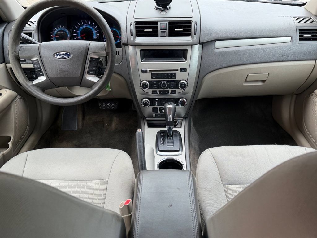 Used 2012 Ford Fusion SE FWD image 15