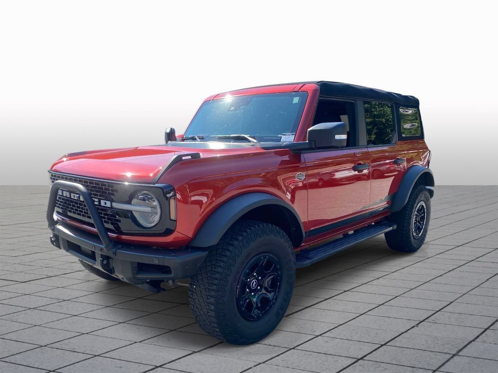 Used 2023 Ford Bronco Wildtrak AWD/4WD image 3