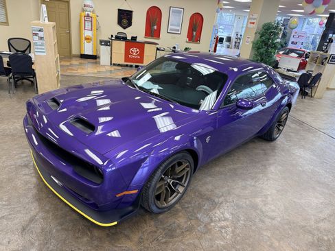 Used 2023 Dodge Challenger SRT Hellcat image 32