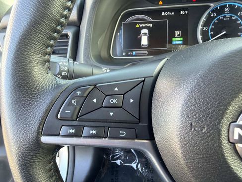 Used 2025 Nissan Leaf SV Plus FWD image 18