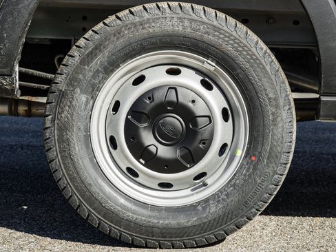 New 2026 Ford Transit 250 148 Medium Roof w/ Load Area Protection Package image 18