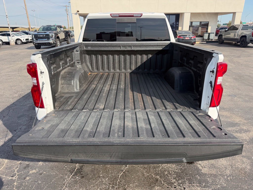 Used 2020 Chevrolet Silverado 1500 RST w/ Texas Edition AWD/4WD image 16