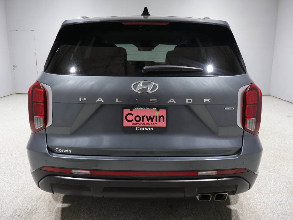 Used 2025 Hyundai Palisade SEL AWD/4WD image 3