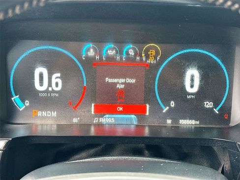 Used 2022 Ford F150 Lariat w/ Equipment Group 501A Mid AWD/4WD image 12