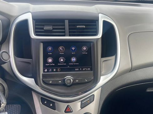 Used 2020 Chevrolet Sonic LT image 21