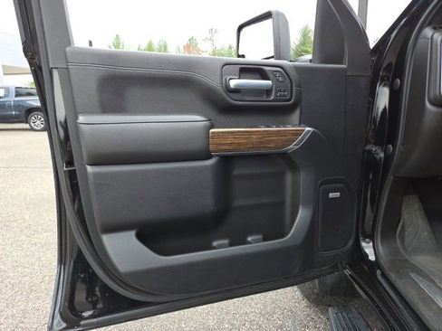 Used 2021 Chevrolet Silverado 2500 High Country w/ Z71 Off-Road Package AWD/4WD image 63