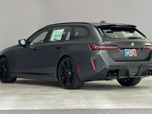 New 2027 BMW M5 Touring AWD/4WD image 3