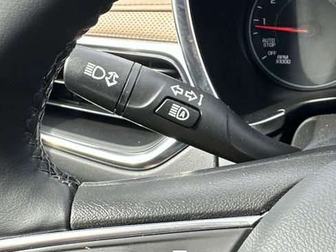 Certified 2023 Chevrolet Equinox Premier AWD/4WD image 24