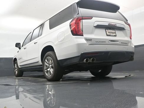 Used 2022 GMC Yukon XL Denali AWD/4WD image 43