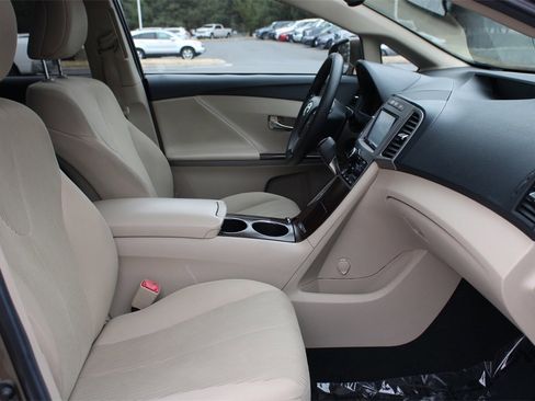 Used 2013 Toyota Venza LE image 13