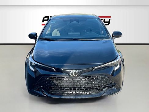 Used 2023 Toyota Corolla SE w/ SE Premium Package FWD image 2