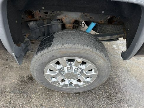 Used 2017 GMC Sierra 2500 Denali w/ Duramax Plus Package image 5