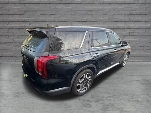 Used 2023 Hyundai Palisade SEL FWD image 5