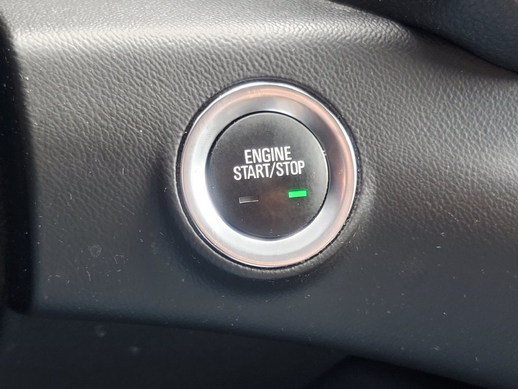 Used 2020 GMC Terrain SLE w/ Driver Convenience Package FWD image 12