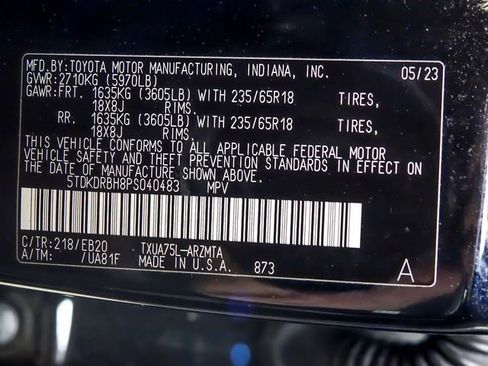 Used 2023 Toyota Highlander XLE image 31