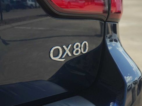 Used 2022 INFINITI QX80 Premium Select w/ Cargo Package RWD image 8