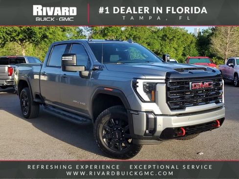Used 2024 GMC Sierra 2500 AT4 w/ AT4 Preferred Package image 1