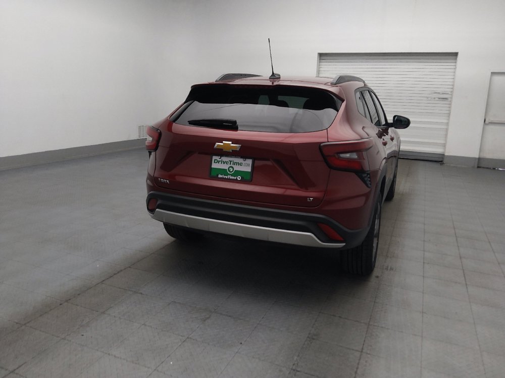 Used 2025 Chevrolet Trax LT w/ LT Convenience Package FWD image 7