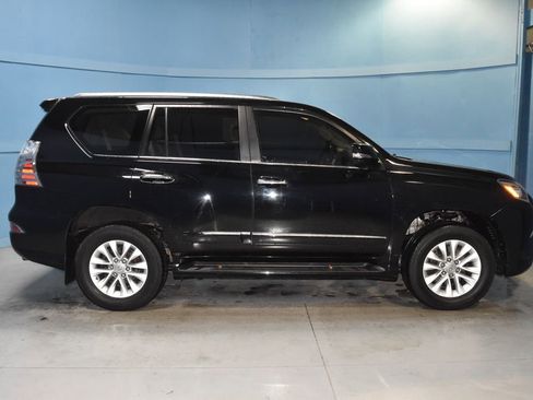 Used 2014 Lexus GX 460 w/ Premium Package image 23