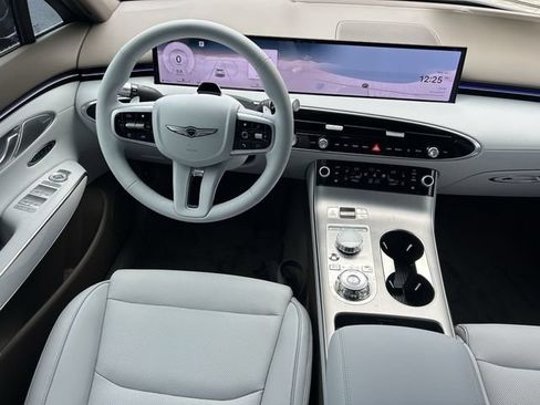 New 2026 Genesis GV70 2.5T Advanced AWD/4WD image 19