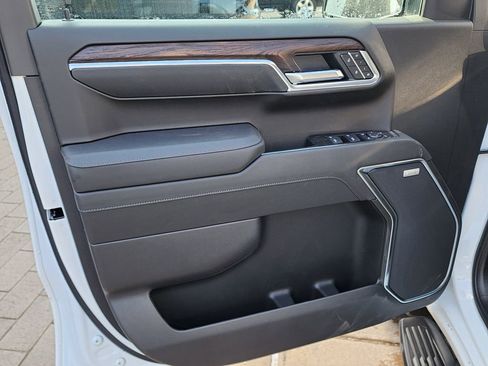 New 2026 GMC Sierra 1500 SLT w/ SLT Premium Plus Package image 14