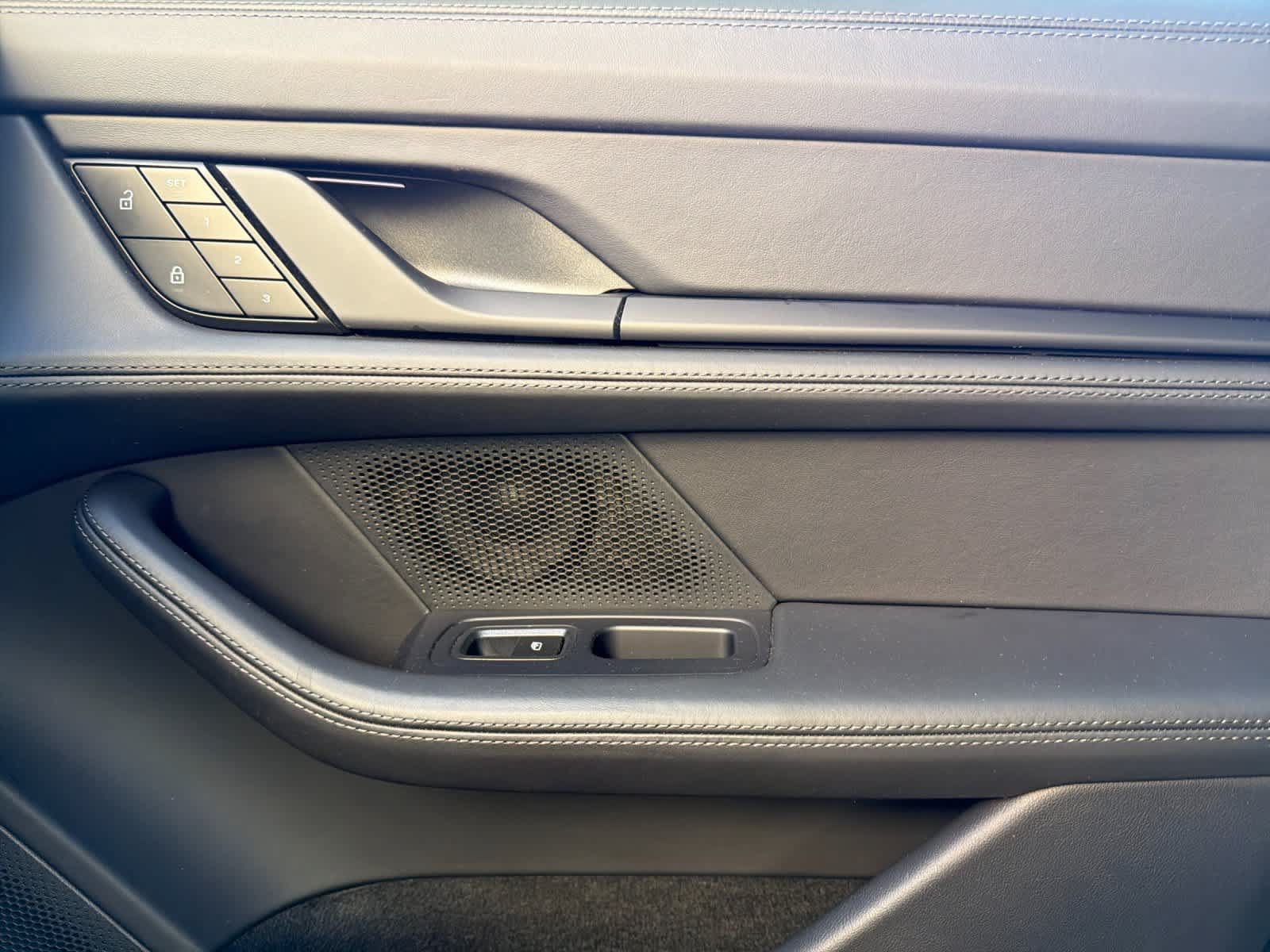 Certified 2023 Porsche Taycan RWD image 17