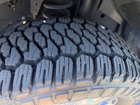 Used 2020 RAM 2500 Limited AWD/4WD image 25