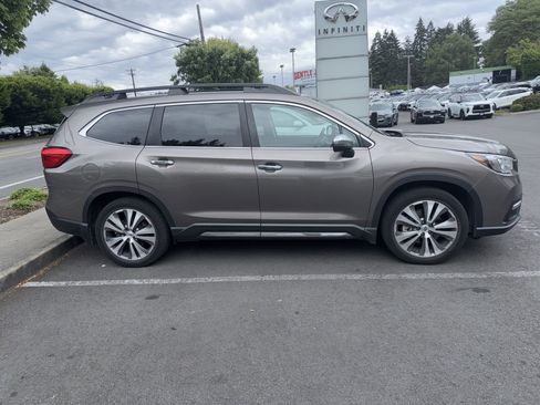 Used 2021 Subaru Ascent Touring w/ Popular Package #2A AWD/4WD image 4