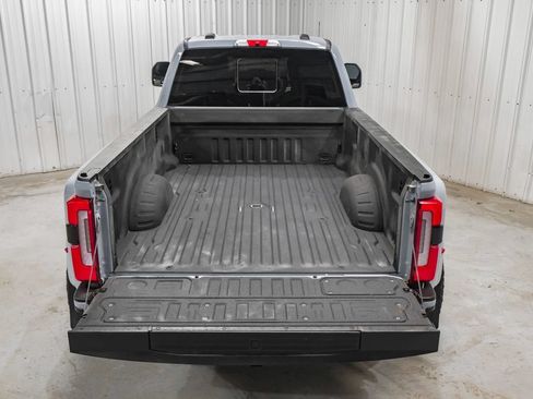 Used 2025 Ford F350 Platinum AWD/4WD image 60