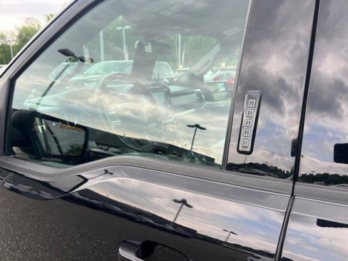 Certified 2022 Ford F150 XLT w/ Equipment Group 302A High image 26