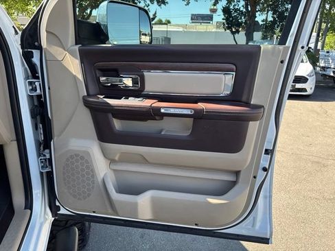 Used 2018 RAM 2500 Laramie AWD/4WD image 36
