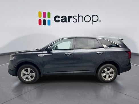 Used 2023 Kia Sorento LX AWD/4WD image 2
