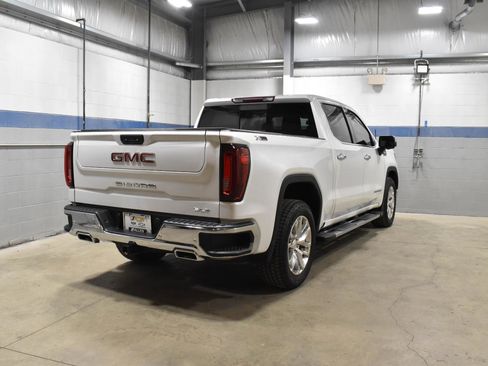 Used 2021 GMC Sierra 1500 SLT w/ SLT Premium Plus Package AWD/4WD image 26