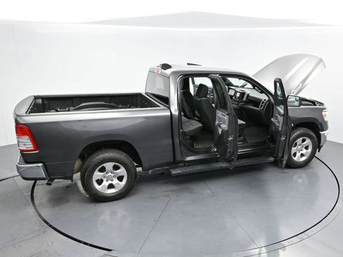 Used 2022 RAM 1500 Big Horn AWD/4WD image 35