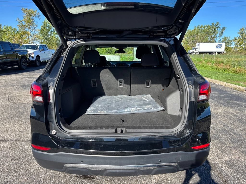Certified 2024 Chevrolet Equinox LT AWD/4WD image 24