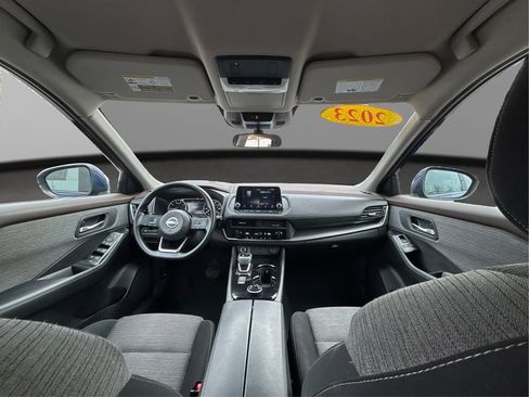 Used 2023 Nissan Rogue SV AWD/4WD image 25